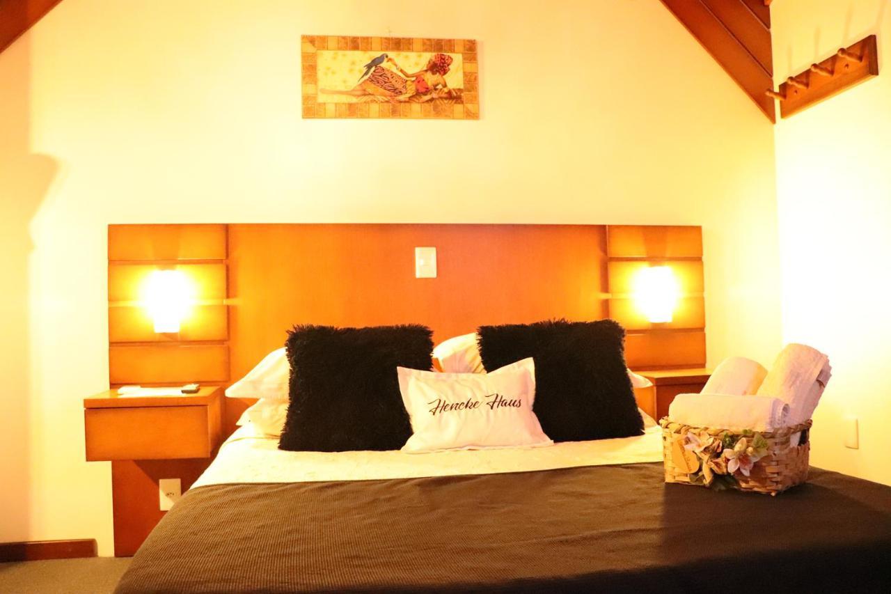 Pousada Hencke Haus (Adults Only) Канела Экстерьер фото