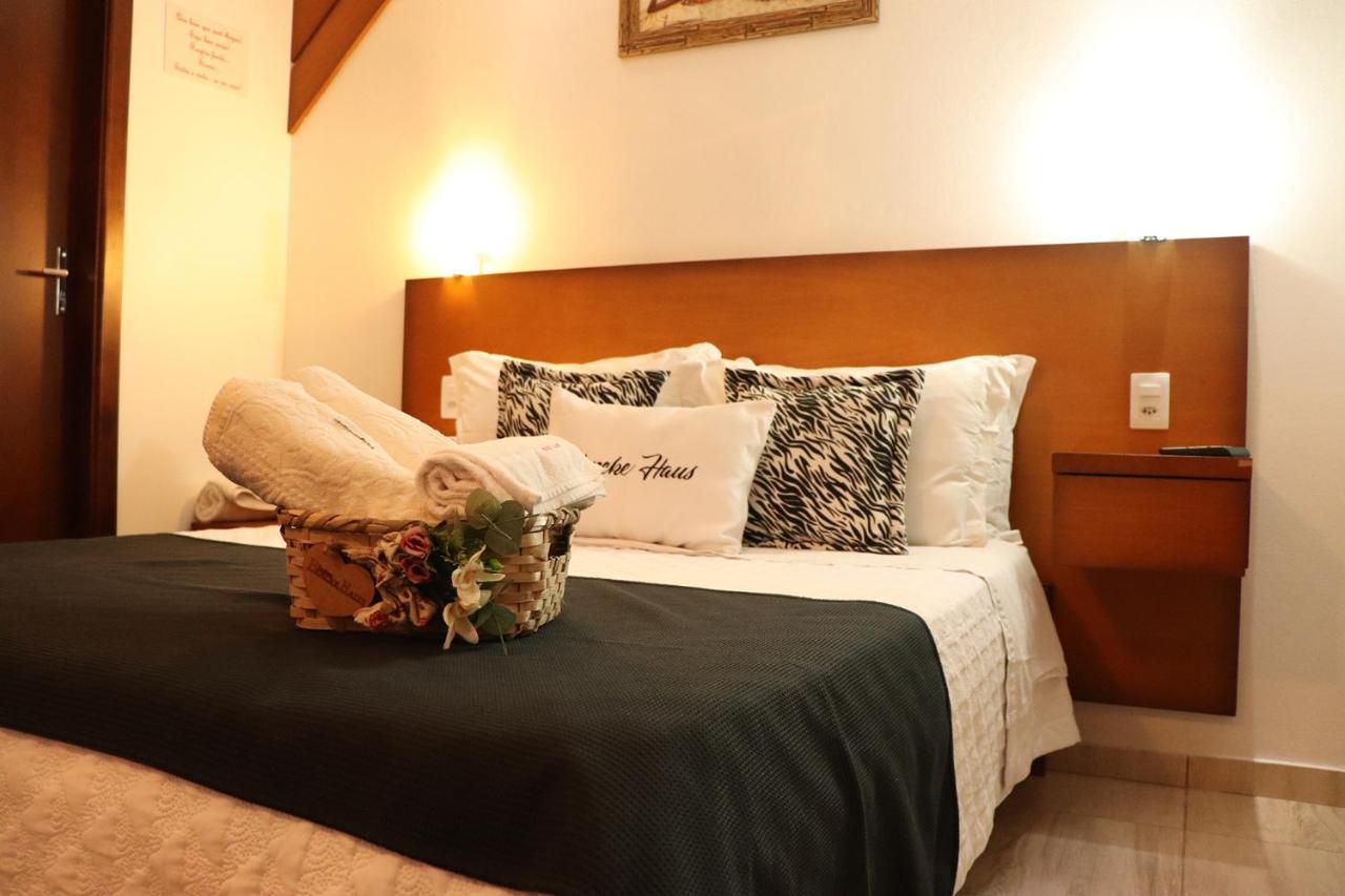 Pousada Hencke Haus (Adults Only) Канела Экстерьер фото